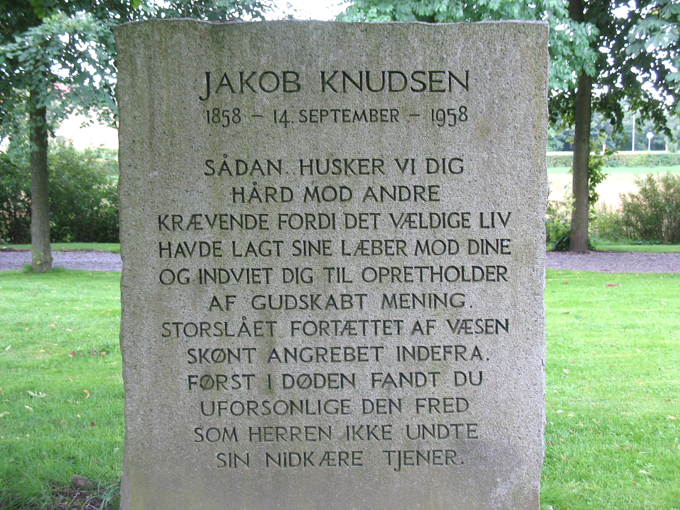 Mindetavle over Jakob Knudsen